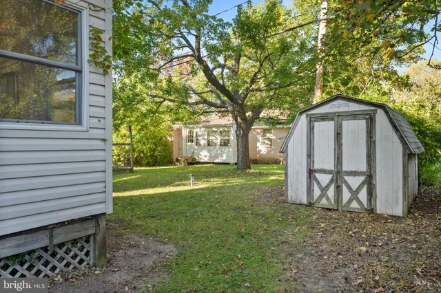 a view of outdoor space yard and garage