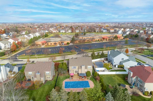 $675,000 | 1123 Village Road, Crystal Lake, IL 60014