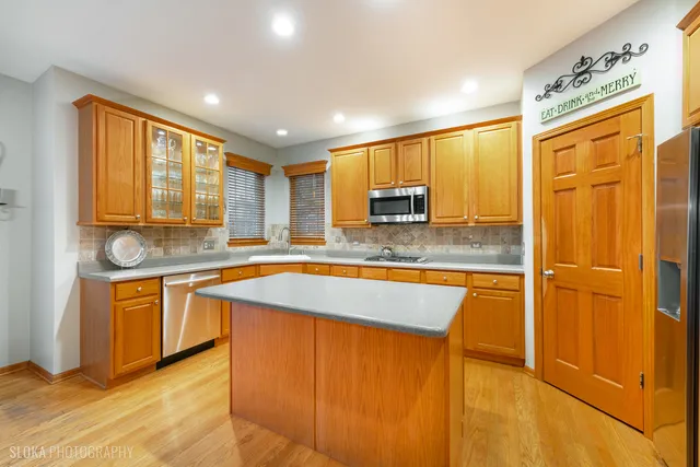 $675,000 | 1123 Village Road, Crystal Lake, IL 60014