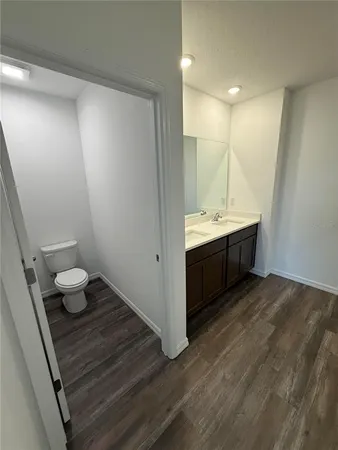 $2,700 | 32514 Weathered Oak Drive, Wesley Chapel, FL 33543