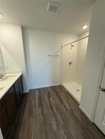 $2,700 | 32514 Weathered Oak Drive, Wesley Chapel, FL 33543