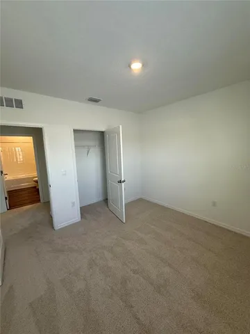 $2,900 | 32514 Weathered Oak Drive, Wesley Chapel, FL 33543