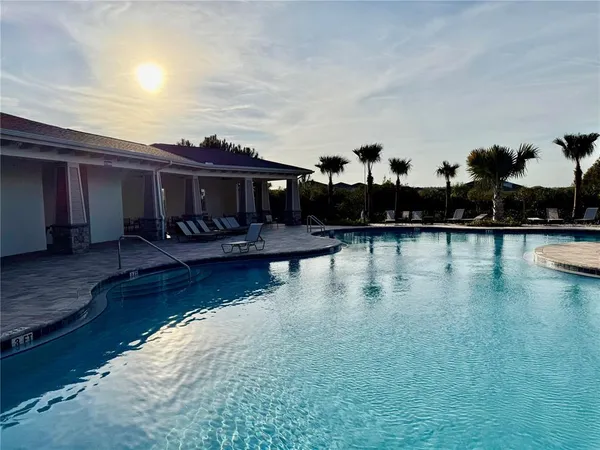 $2,700 | 32514 Weathered Oak Drive, Wesley Chapel, FL 33543