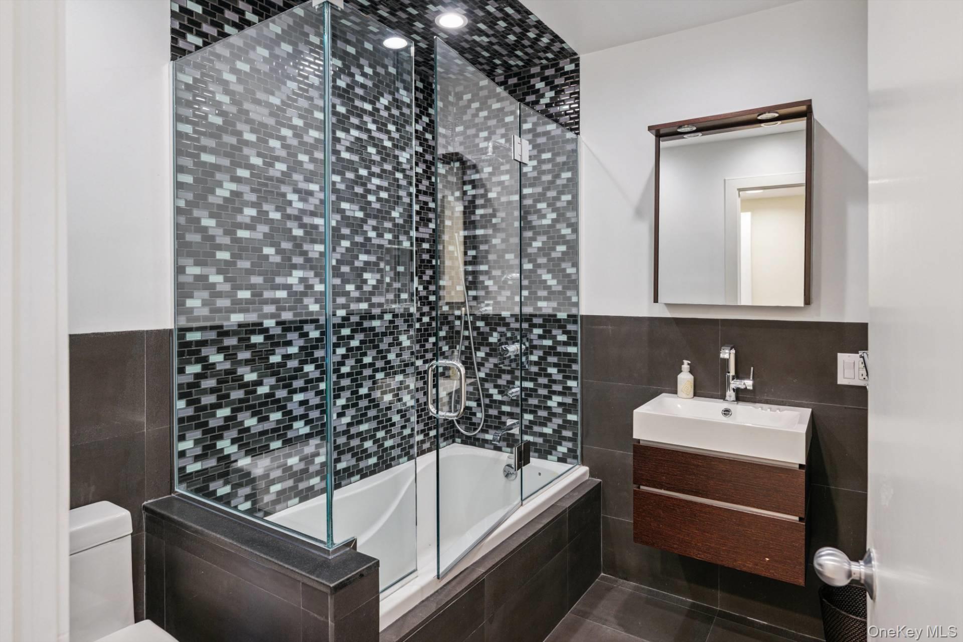 521 Dune Road Westhampton Beach, NY 11978 - Photo 26 of 34