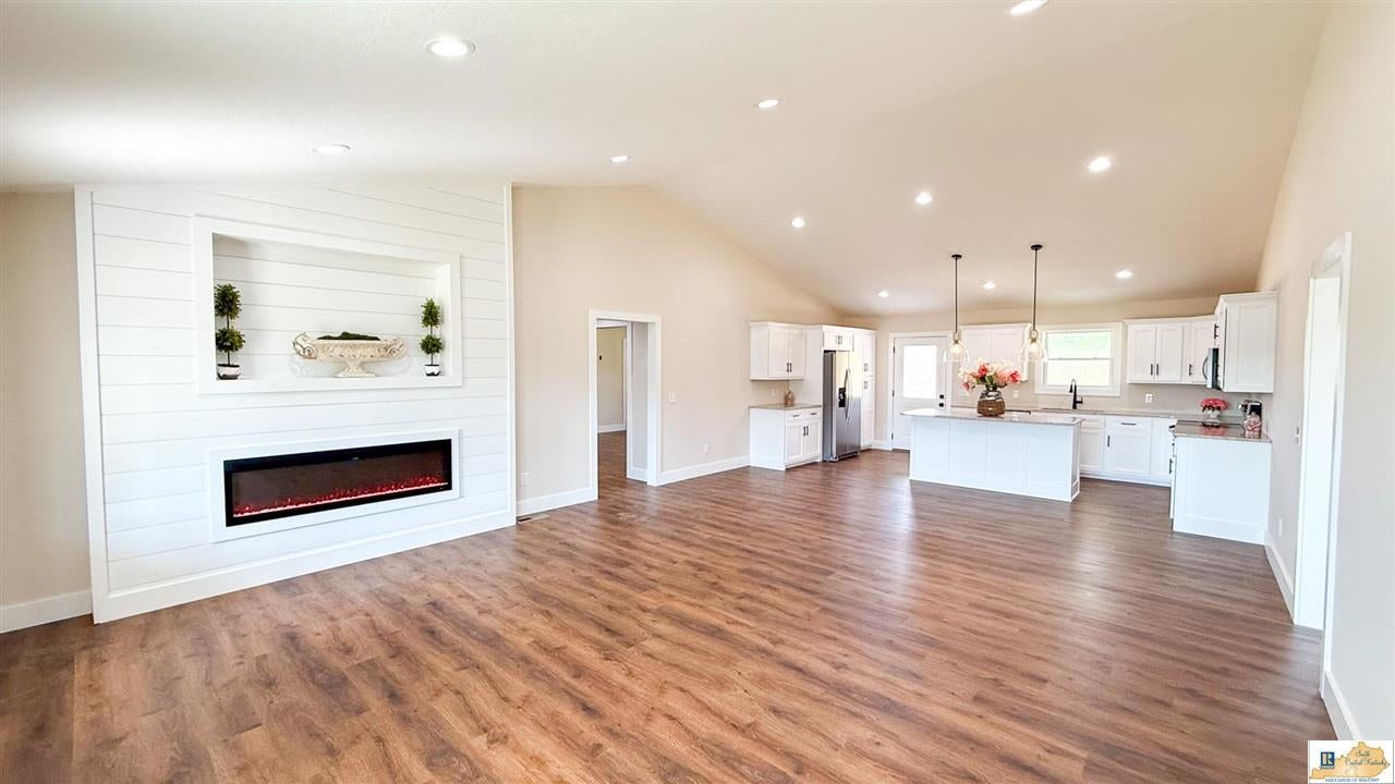 2758 Finney Road Glasgow, KY 42141 - Photo 3 of 23 Gallery Image 3
