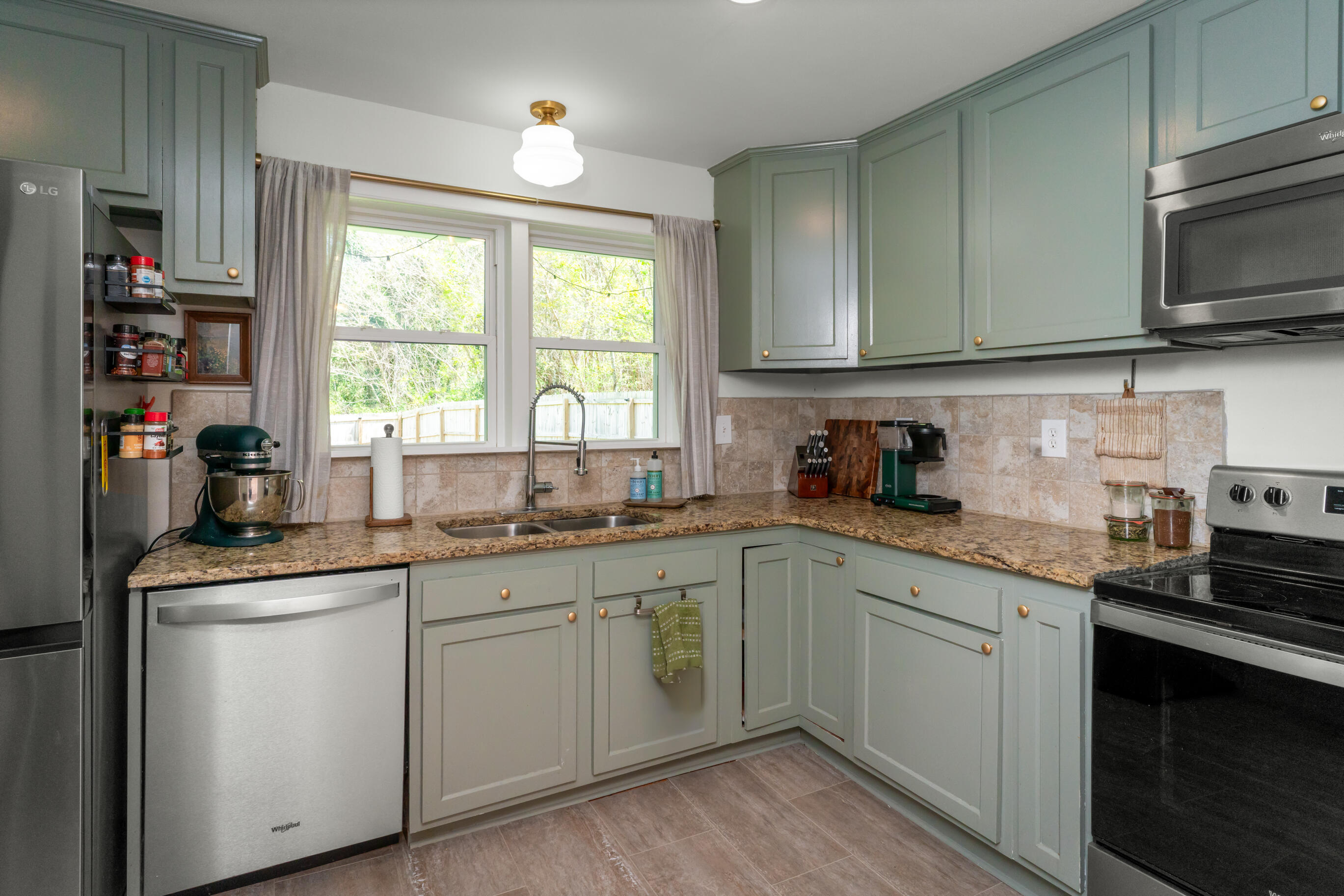 21 Dowlen Road Hixson, TN 37343 - Photo 21 of 50 _DSC9595-Edit