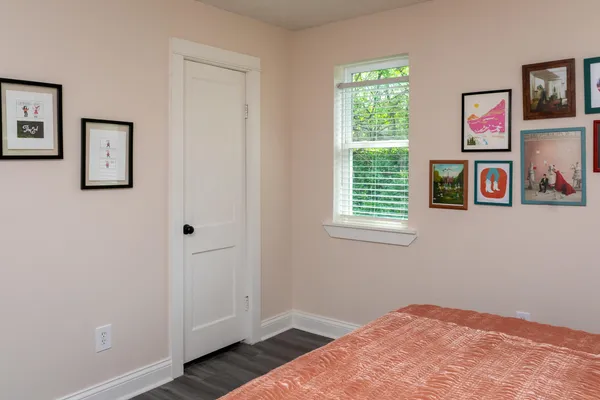 $305,000 | 21 Dowlen Road, Hixson, TN 37343