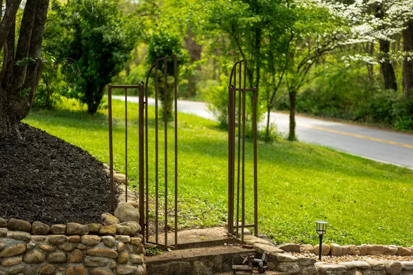 $305,000 | 21 Dowlen Road, Hixson, TN 37343