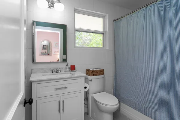 $305,000 | 21 Dowlen Road, Hixson, TN 37343