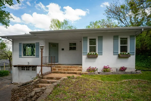 $305,000 | 21 Dowlen Road, Hixson, TN 37343