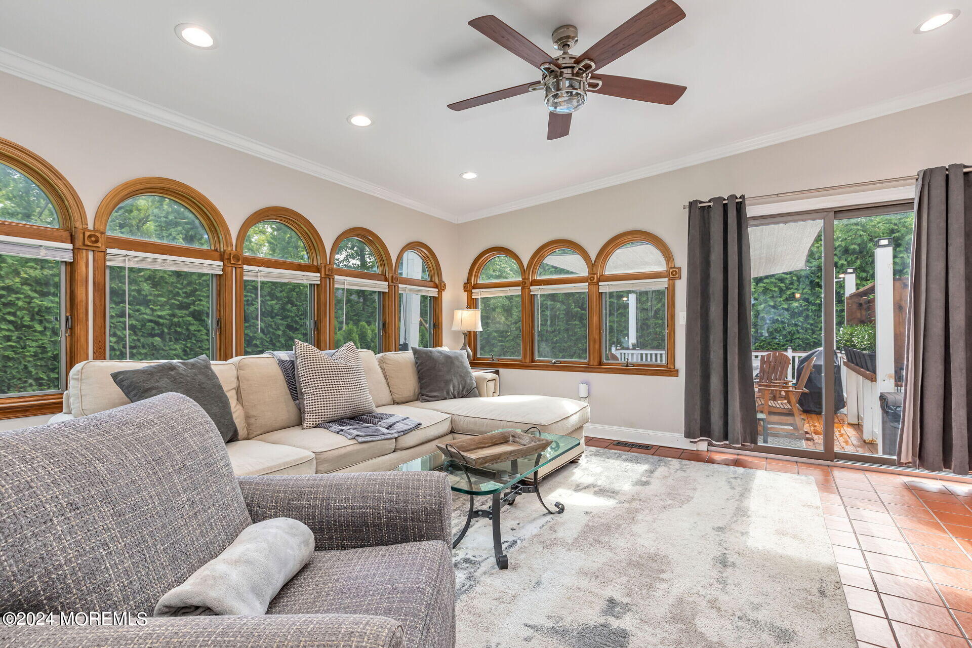 232 Pinecrest Road Oakhurst, NJ 07755 - Photo 14 of 44 035-1920x1280-photo