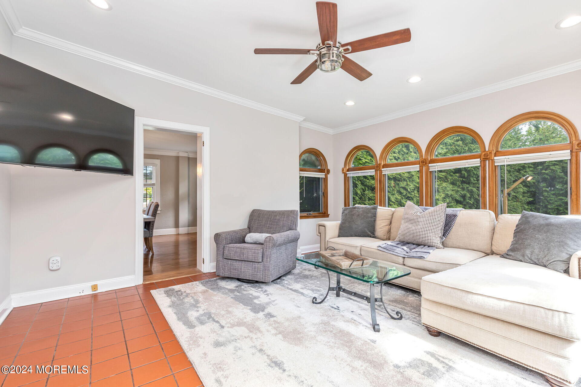232 Pinecrest Road Oakhurst, NJ 07755 - Photo 16 of 44 037-1920x1280-photo