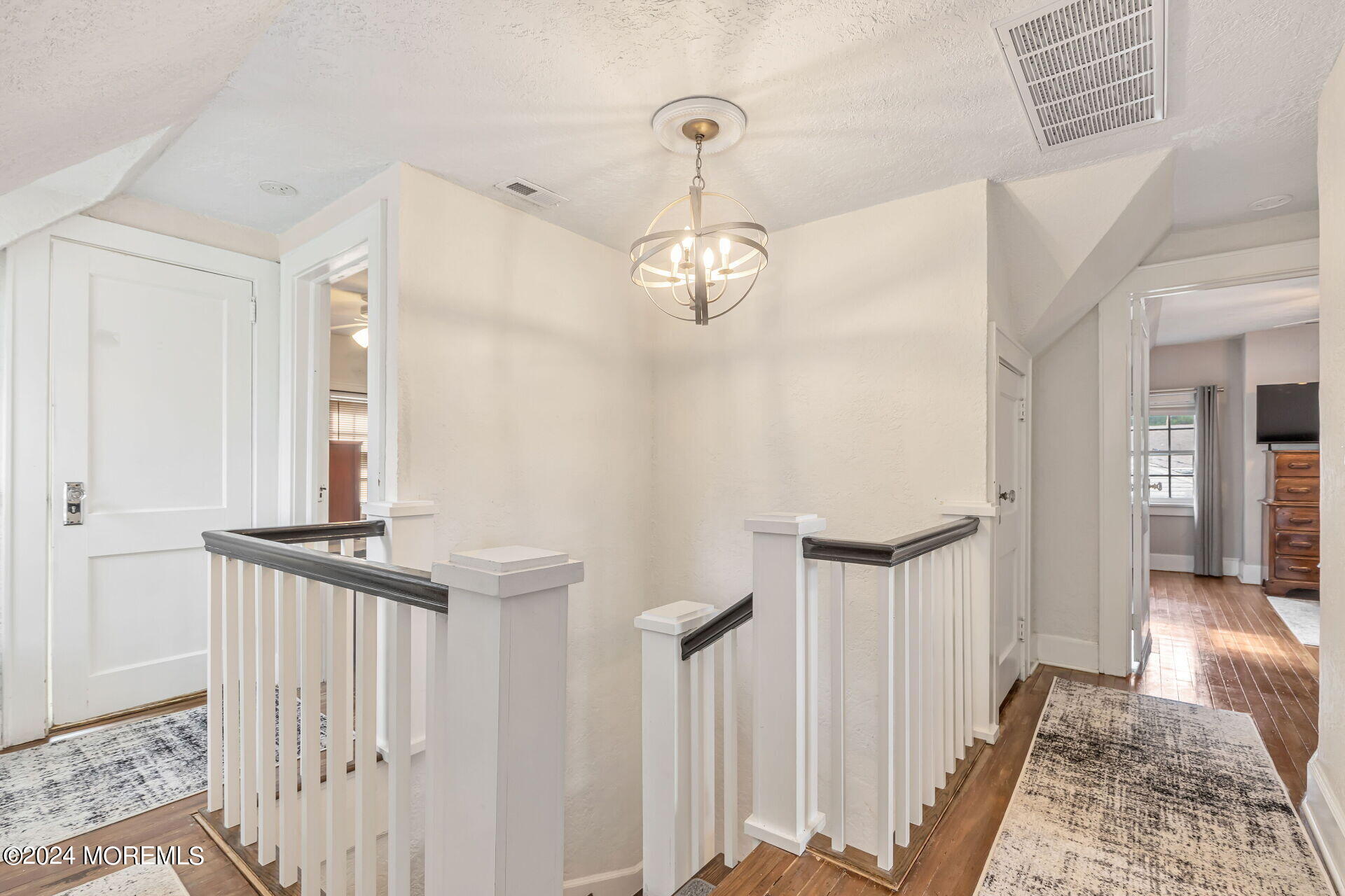 232 Pinecrest Road Oakhurst, NJ 07755 - Photo 29 of 44 048-1920x1280-photo