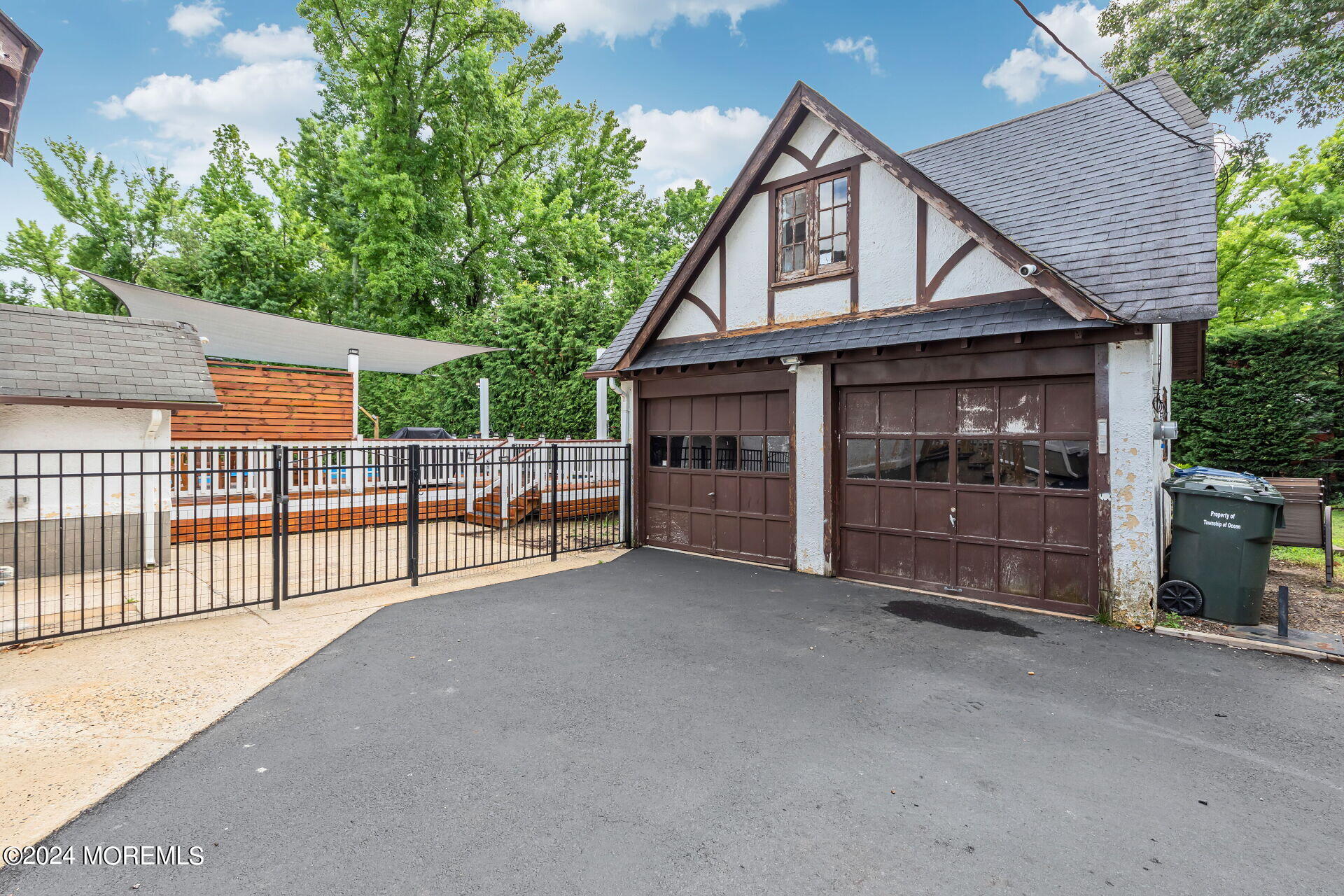 232 Pinecrest Road Oakhurst, NJ 07755 - Photo 30 of 44 013-1920x1280-photo