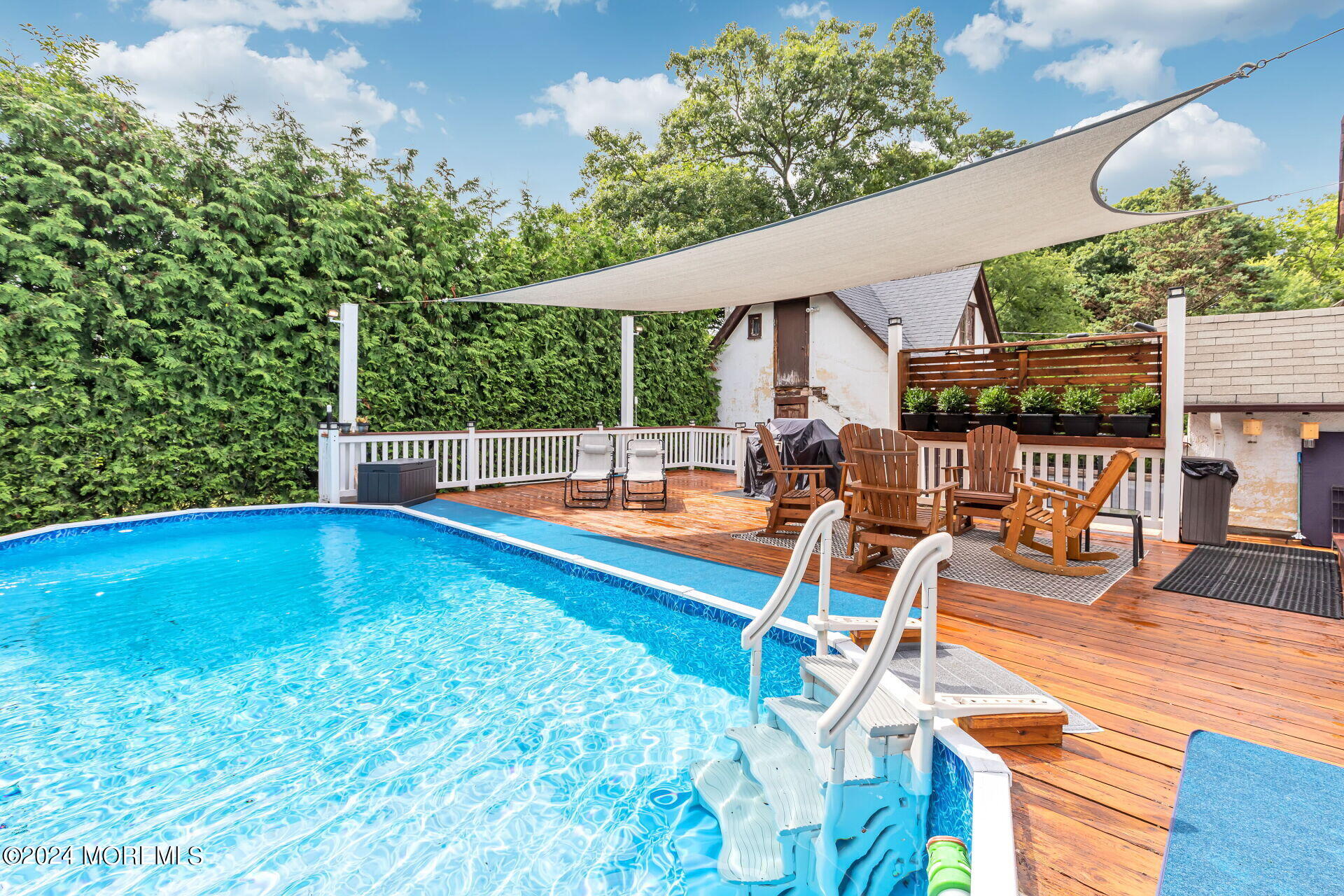232 Pinecrest Road Oakhurst, NJ 07755 - Photo 42 of 44 025-1920x1280-photo