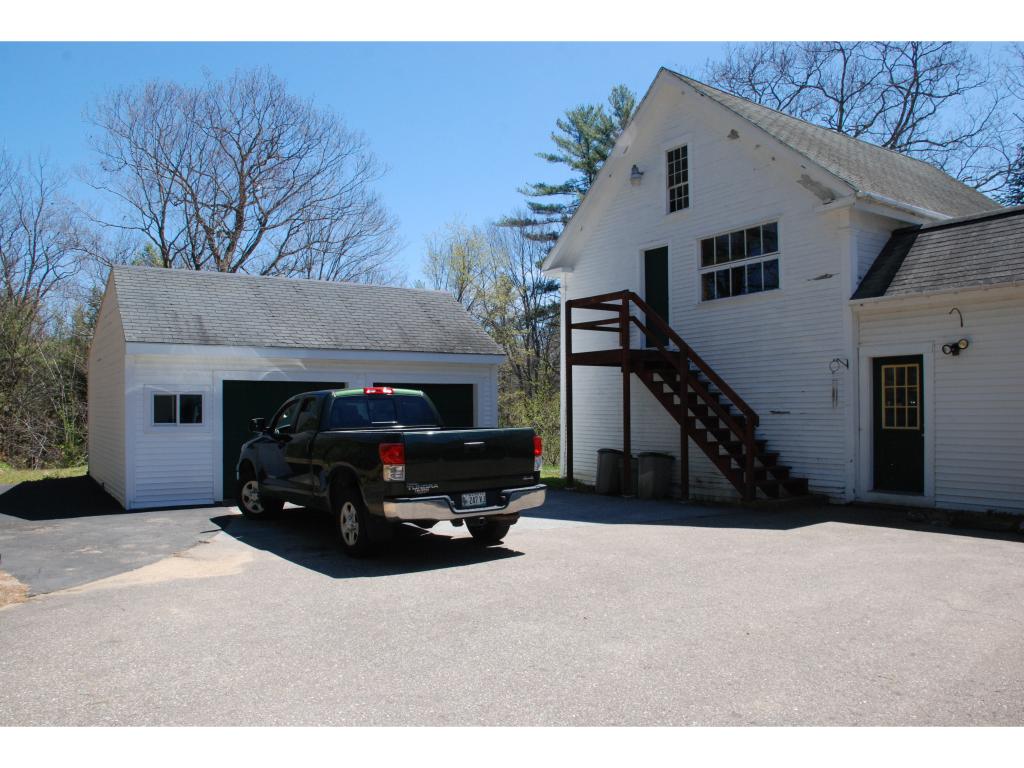 816 Stage Road Gilmanton, NH 03837 - Photo 4 of 36