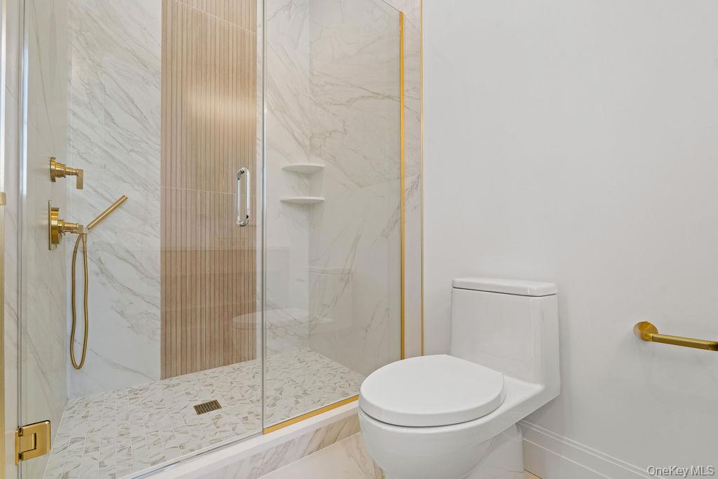 244 North Sea Mecox Road Southampton, NY 11968 - Photo 14 of 37