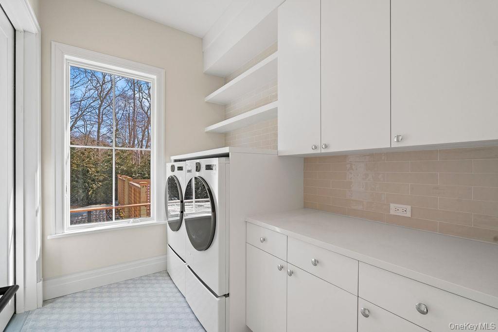 244 North Sea Mecox Road Southampton, NY 11968 - Photo 15 of 37