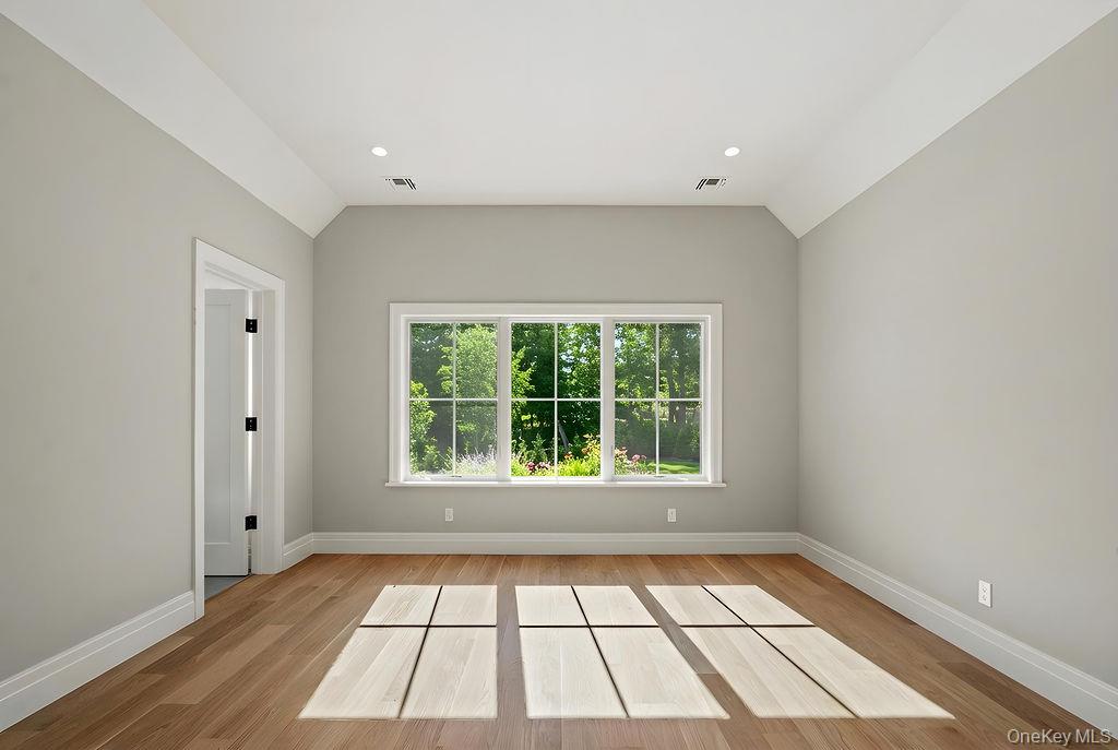 244 North Sea Mecox Road Southampton, NY 11968 - Photo 21 of 37