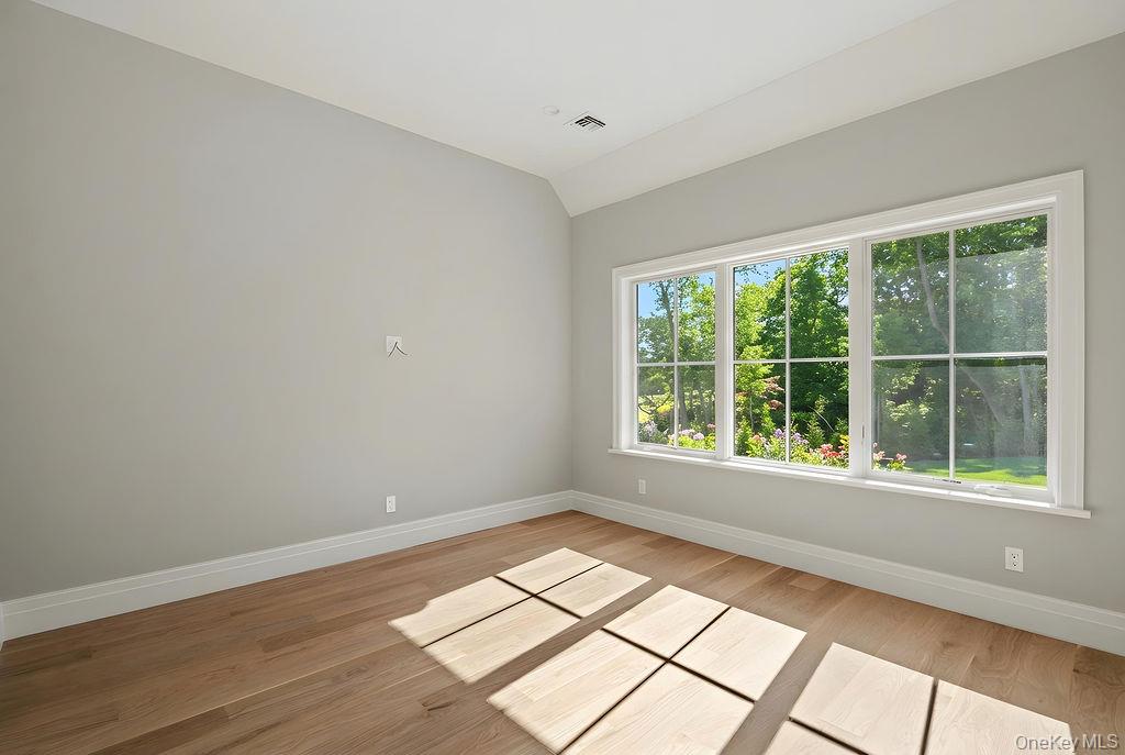 244 North Sea Mecox Road Southampton, NY 11968 - Photo 23 of 37