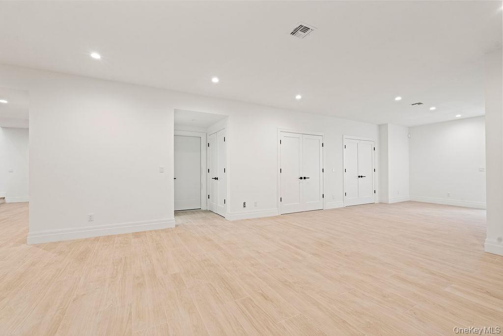 244 North Sea Mecox Road Southampton, NY 11968 - Photo 28 of 37