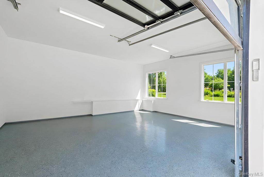 244 North Sea Mecox Road Southampton, NY 11968 - Photo 33 of 37