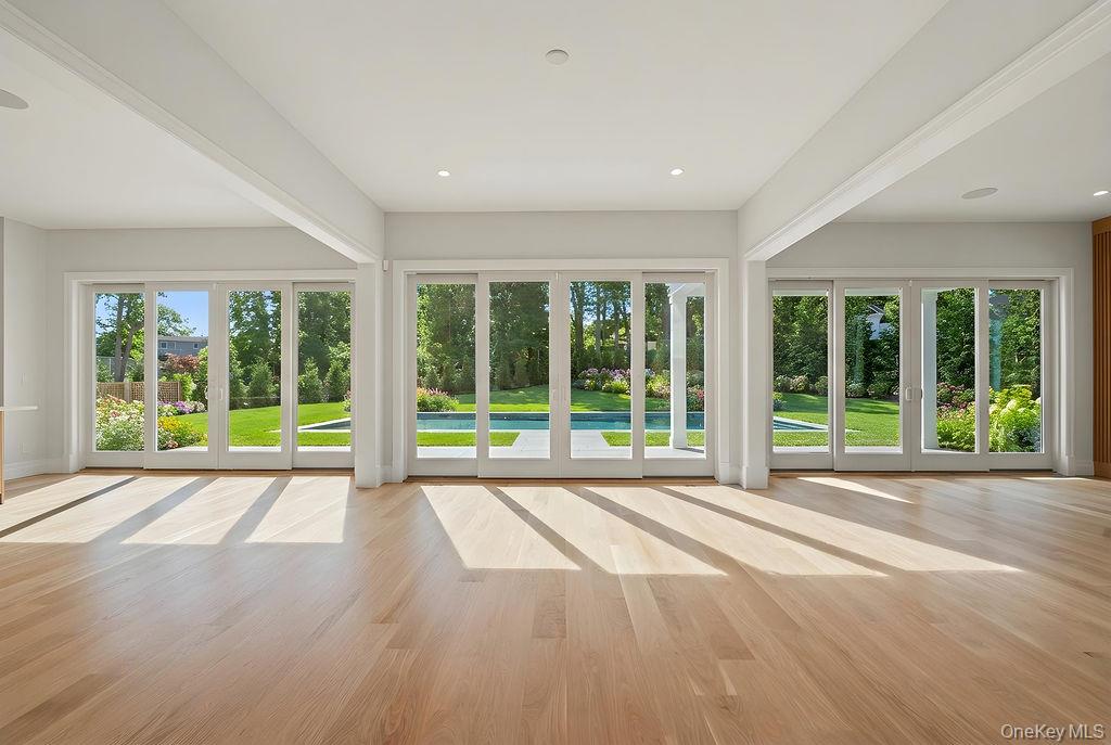 244 North Sea Mecox Road Southampton, NY 11968 - Photo 4 of 37