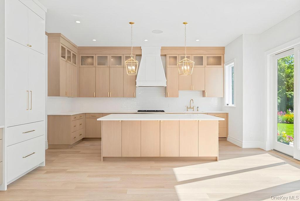 244 North Sea Mecox Road Southampton, NY 11968 - Photo 5 of 37