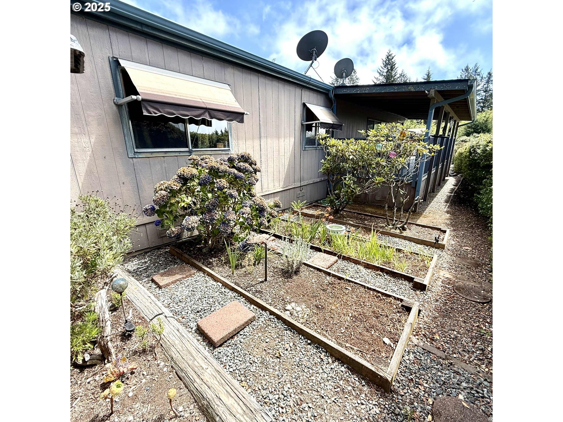 98041 Hallway Road, Unit 37 Brookings, OR 97415 - Photo 24 of 27