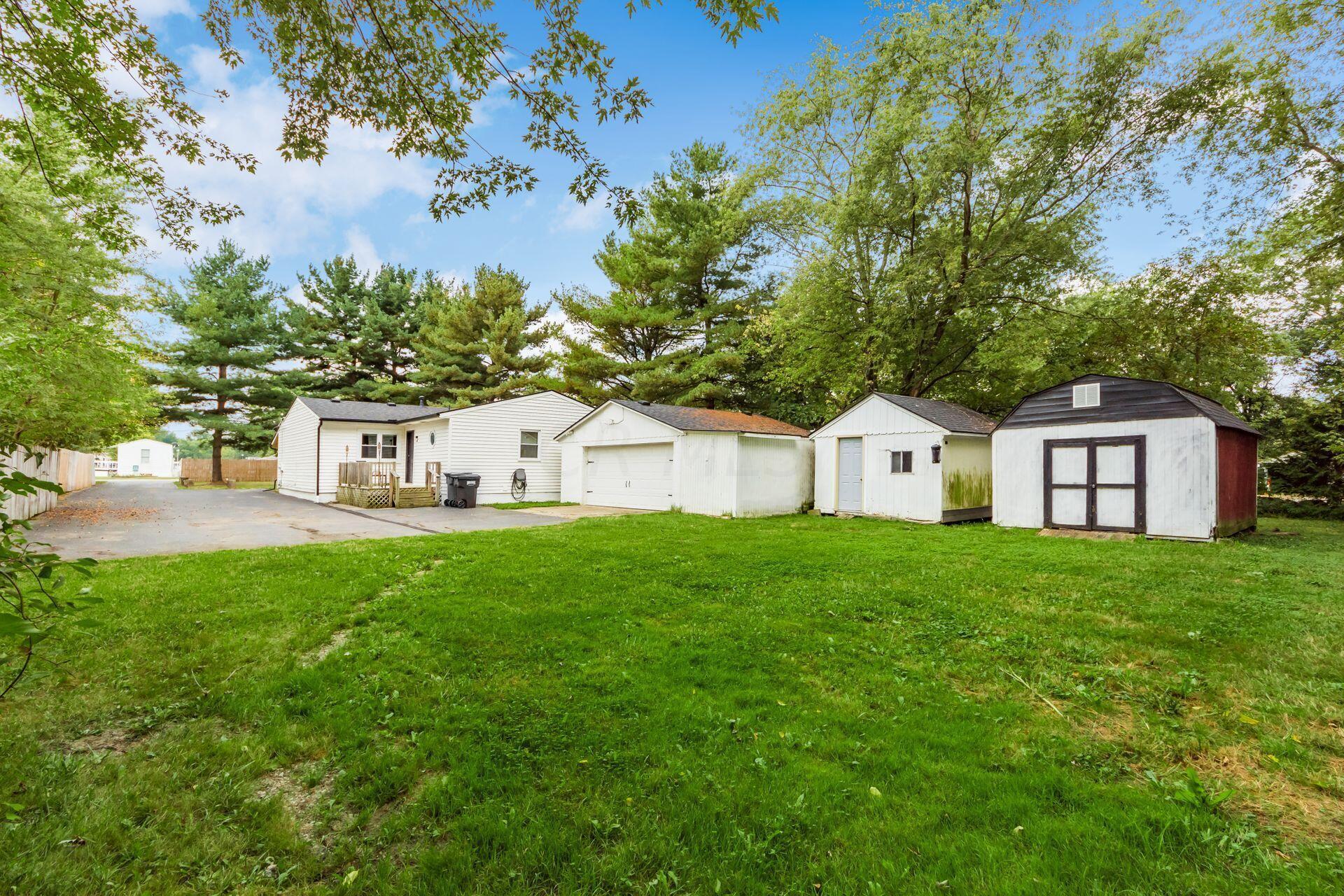11061 Fancher Road Westerville, OH 43082 - Photo 20 of 24 002_c09e29_M 11061 Fancher082