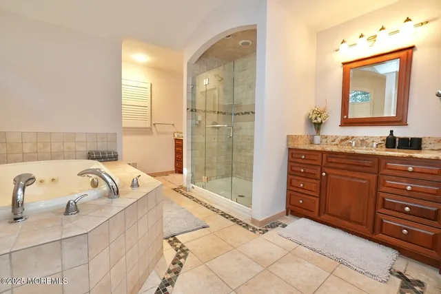 a view of entryway with stairs