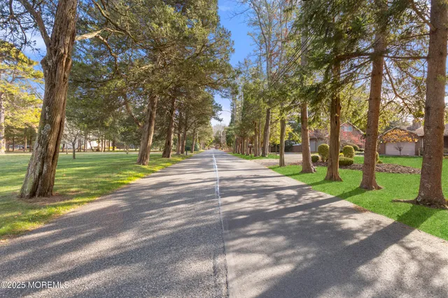 $999,899 | 149 Dugan Lane, Toms River, NJ 08753