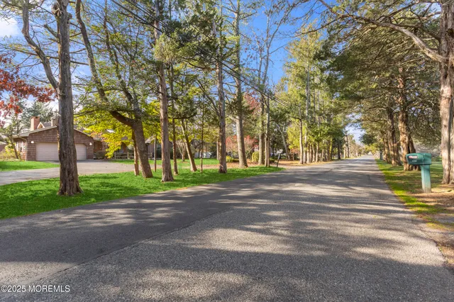 $999,899 | 149 Dugan Lane, Toms River, NJ 08753