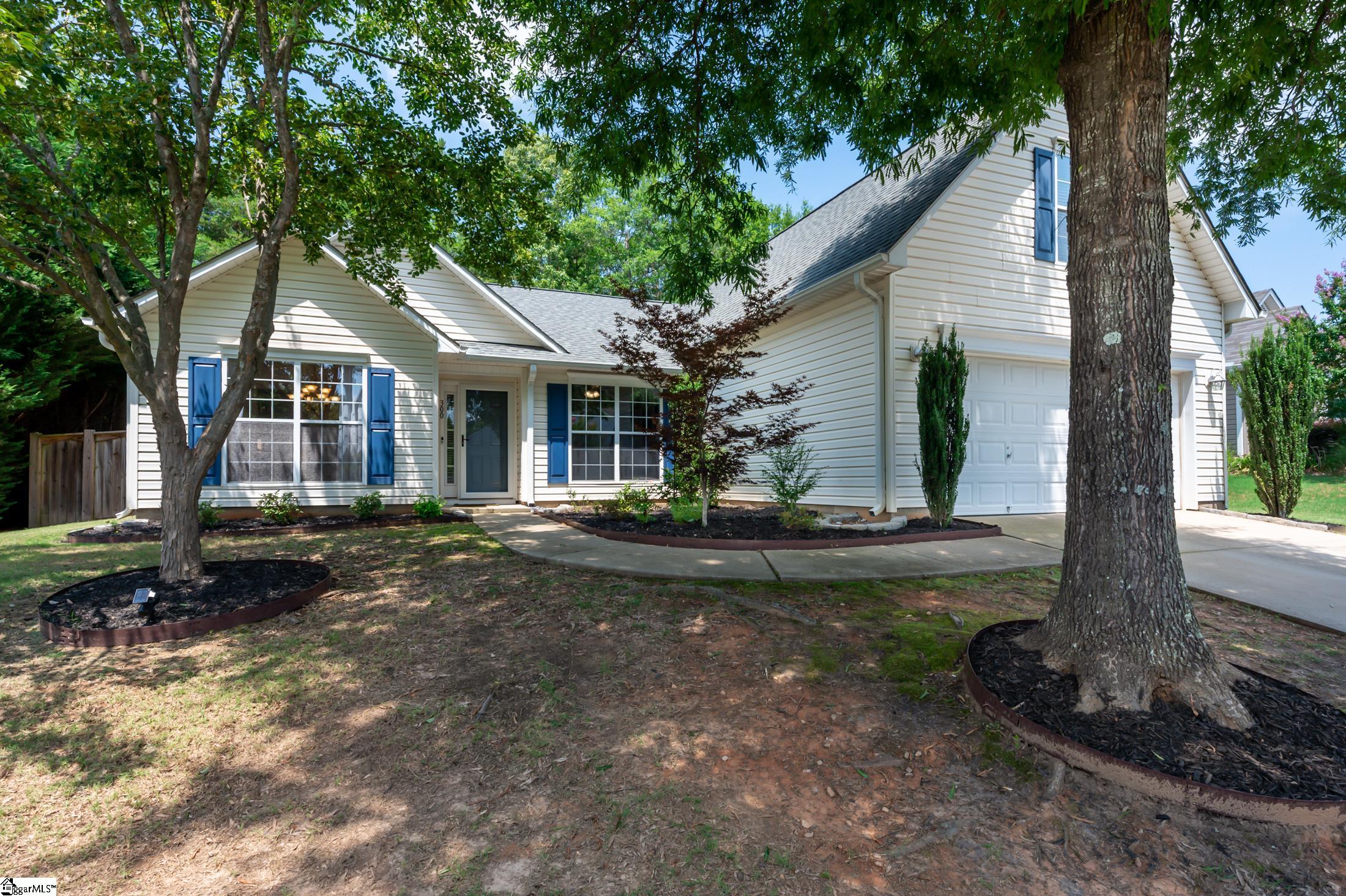 300 Appleton Lane Mauldin, SC 29662 - Photo 1 of 31 Gallery Image 1