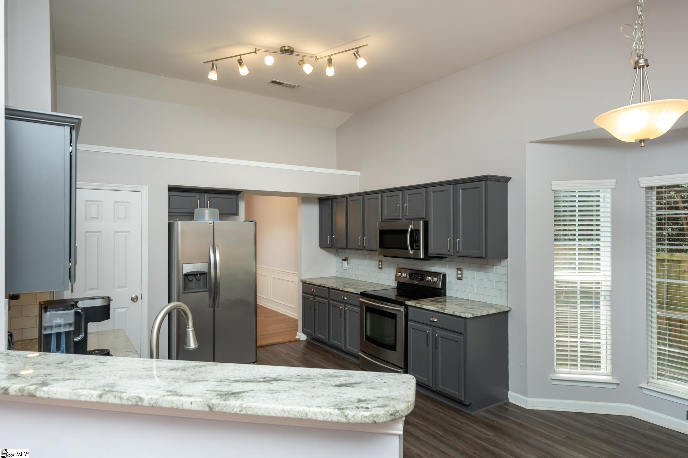 300 Appleton Lane Mauldin, SC 29662 - Photo 10 of 31 Gallery Image 10