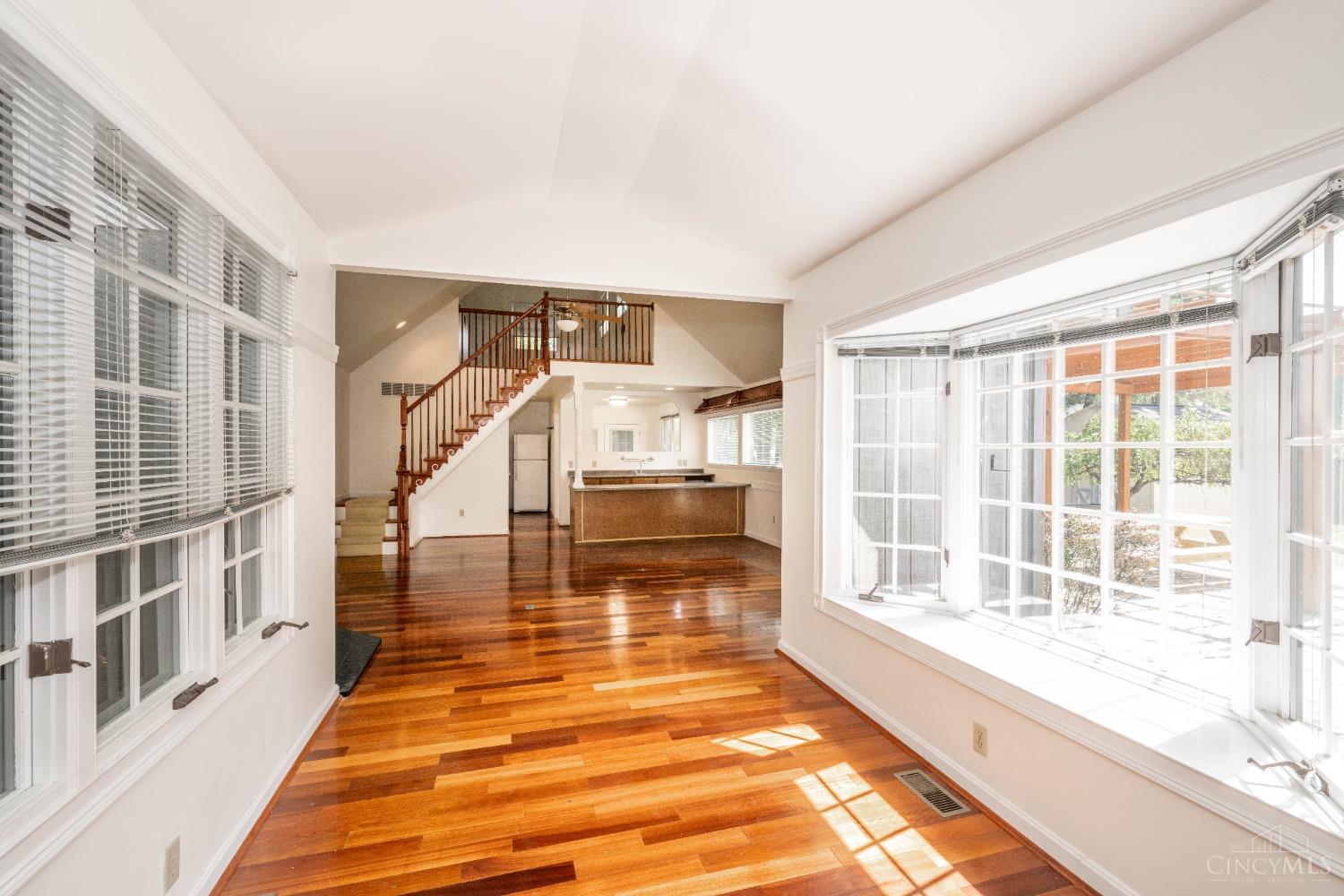 1150 Pamela Road Cincinnati, OH 45255 - Photo 11 of 63 Gallery Image 11