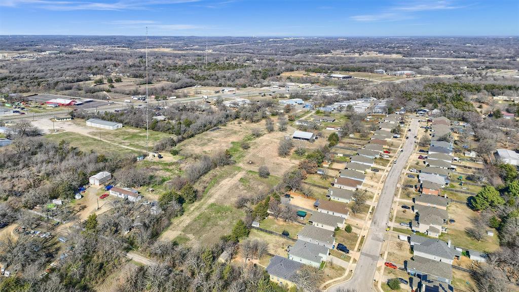2014-1910 Shannon Road Denison, TX 75020 - Photo 15 of 19 Gallery Image 15