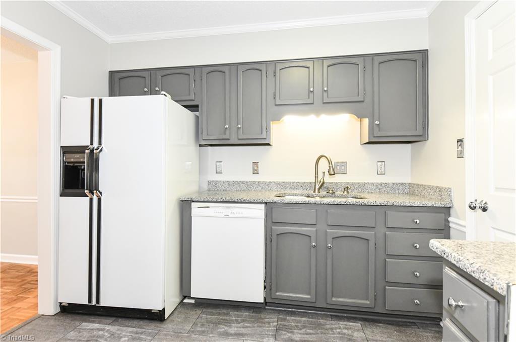 4932 Tower Road Greensboro, NC 27410 - Photo 10 of 25 Gallery Image 10