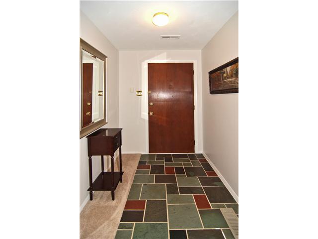 7101 Hague Road Indianapolis, IN 46256 - Photo 3 of 20 Gallery Image 3