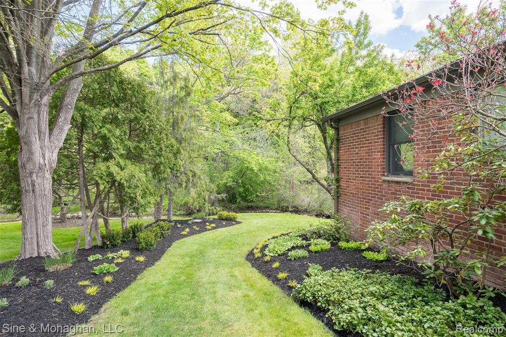 620 Overbrook Road Bloomfield Hills, MI 48302 - Photo 6 of 34