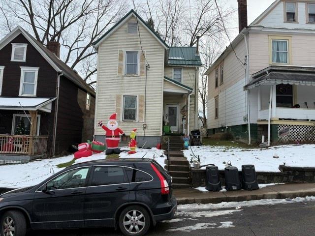 214 Cleveland Street Butler, PA 16001 - Photo 2 of 4