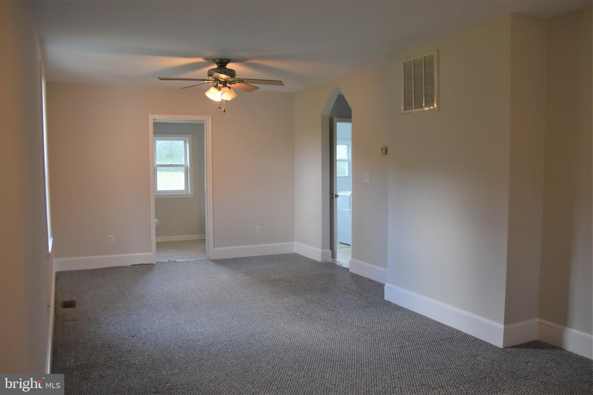 13880 Union Church Road Sumerduck, VA 22742 - Photo 13 of 37 Great Room