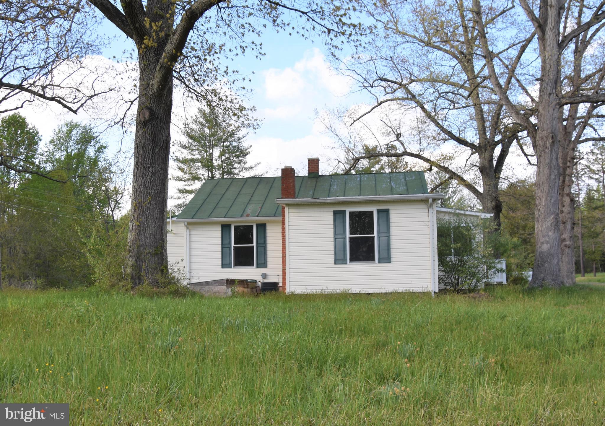 13880 Union Church Road Sumerduck, VA 22742 - Photo 21 of 37 Side view