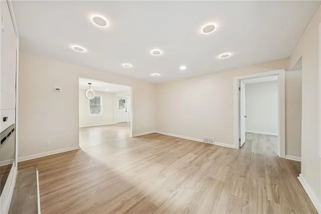 $229,900 | 733 Fellsburg Road, Belle Vernon, PA 15012