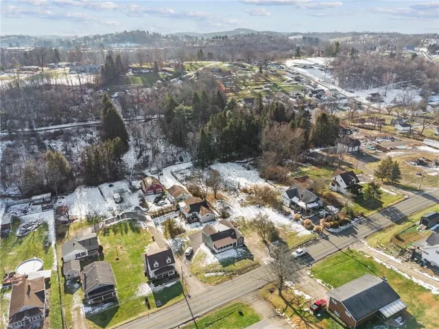 $229,900 | 733 Fellsburg Road, Belle Vernon, PA 15012