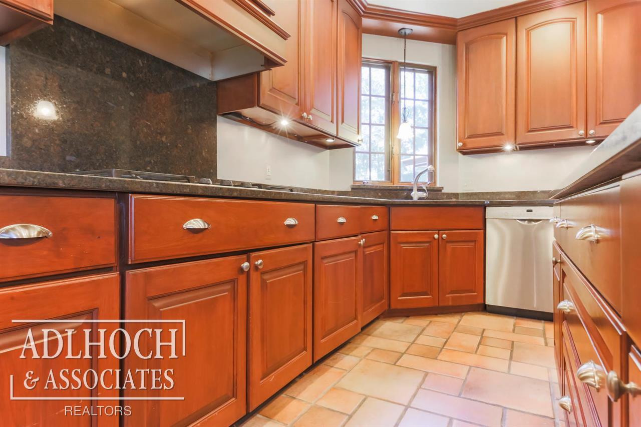 15725 Windmill Point Grosse Pointe, MI 48230 - Photo 25 of 58