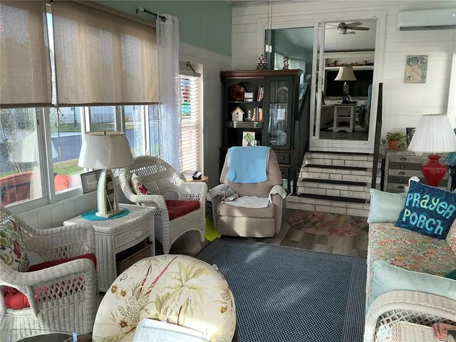 $248,995 | 209 Fairway Boulevard, Frostproof, FL 33843