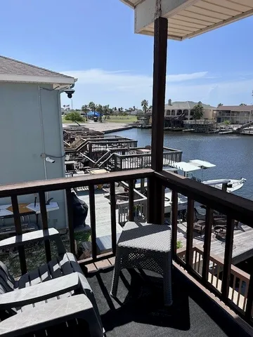 $1,300 | 13997 Fortuna Bay Drive, Corpus Christi, TX 78418