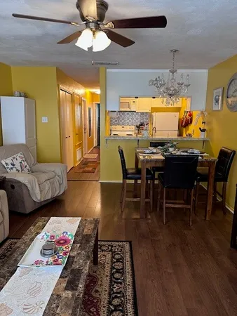 $1,300 | 13997 Fortuna Bay Drive, Corpus Christi, TX 78418