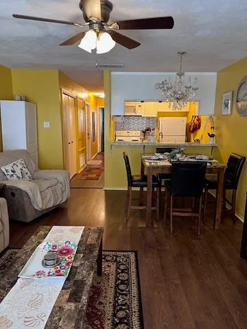 $1,300 | 13997 Fortuna Bay Drive, Corpus Christi, TX 78418